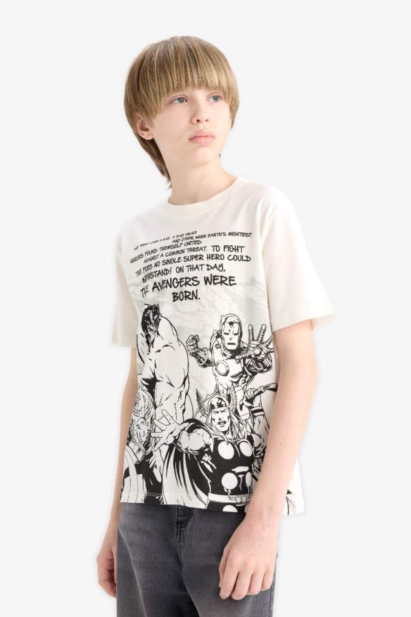 Boys' Marvel Avengers Short Sleeve Crew Neck T-Shirt
