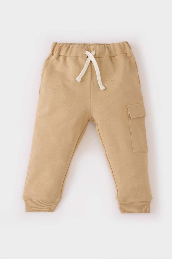 Boys' Two-Piece Set with Printed Sweatshirt and Elastic Waist Pants