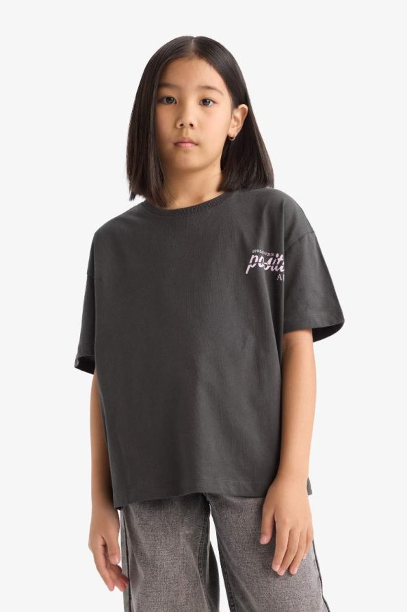 Girls' Oversized Wide Fit Crew Neck Short Sleeve T-Shirt