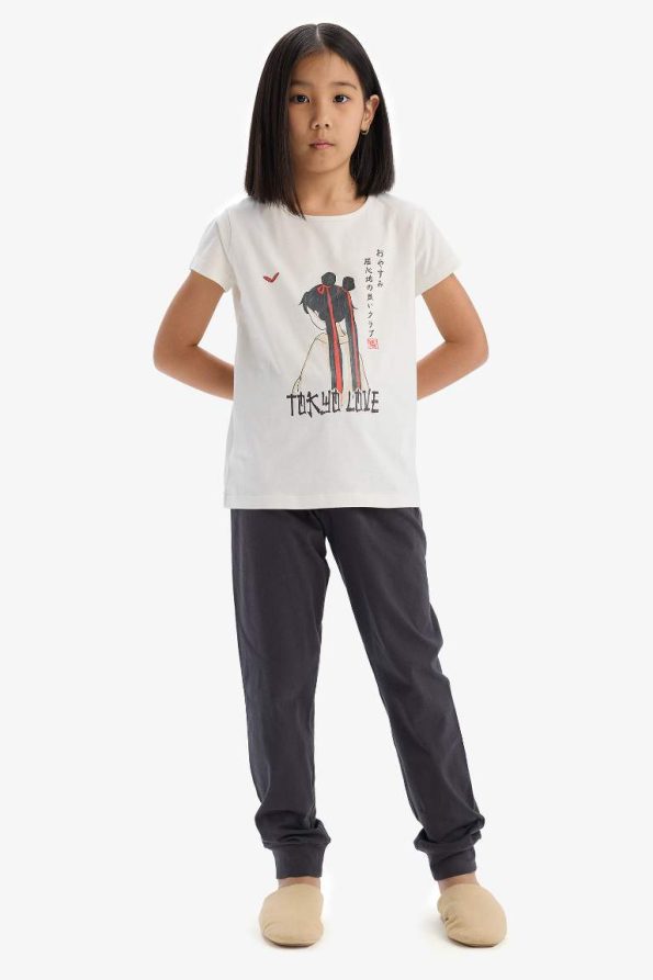 Girls' Printed Pajama Set with Short Sleeves and Elastic Waist Long Pants