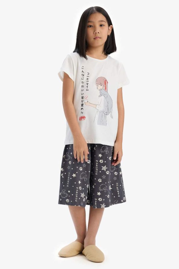 Girls' Printed Short Sleeve Pajama Set with Capri Pants