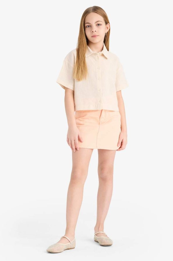 Girls' Cropped Fit Cotton Short Sleeve Shirt with Back Print