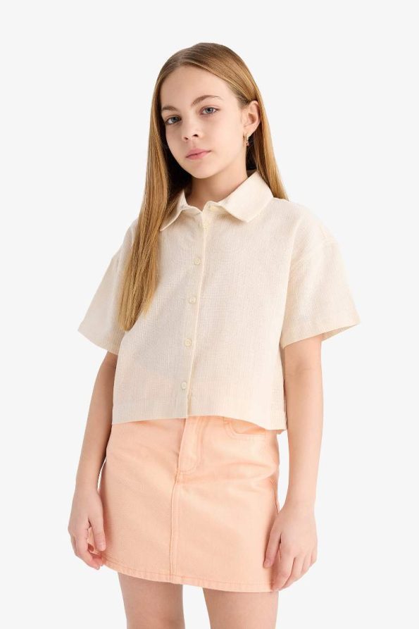 Girls' Cropped Fit Cotton Short Sleeve Shirt with Back Print
