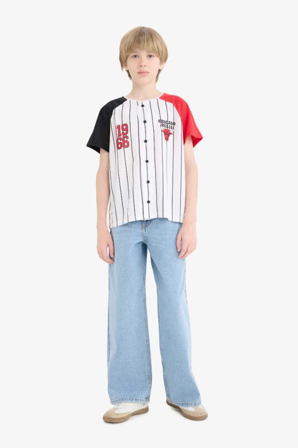 Boys' NBA Chicago Bulls V-Neck Short Sleeve T-Shirt
