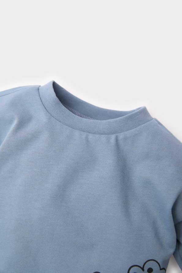 Boys' Animal Print Long Sleeve T-Shirt with Crew Neck