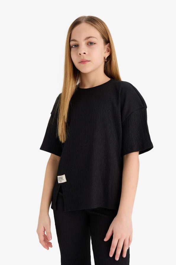 Girls' Ruffled 2-Piece Set with Short Sleeve T-Shirt and Flared Leggings