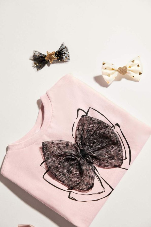 Girls' Short Sleeve T-Shirt with Bicycle Neck and Ribbon Print