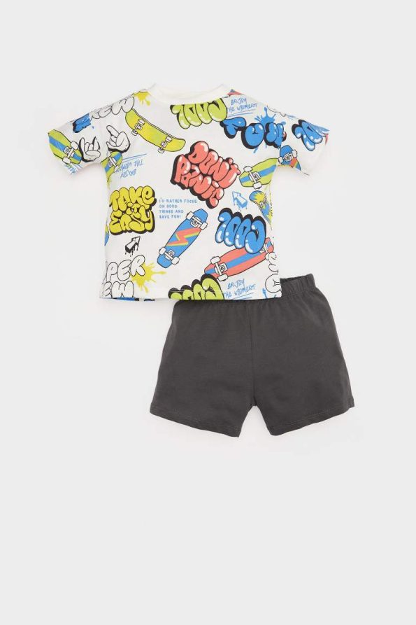 Boys' 2-Piece Skate Print Short Sleeve T-Shirt and Elastic Waist Shorts