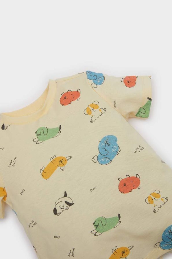 Boys' Short Sleeve Pajama Set with Patterned Top and Elastic Waist Shorts