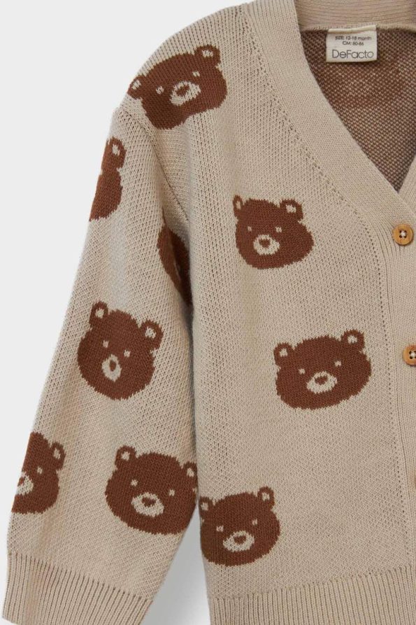 Button-Up Knitted Cardigan with Bear Print for Baby Boys