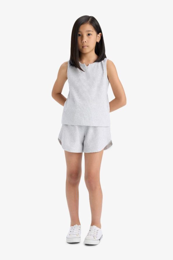 Girls' Two-Piece Waffle Set with Sleeveless Top and Elastic Waist Shorts