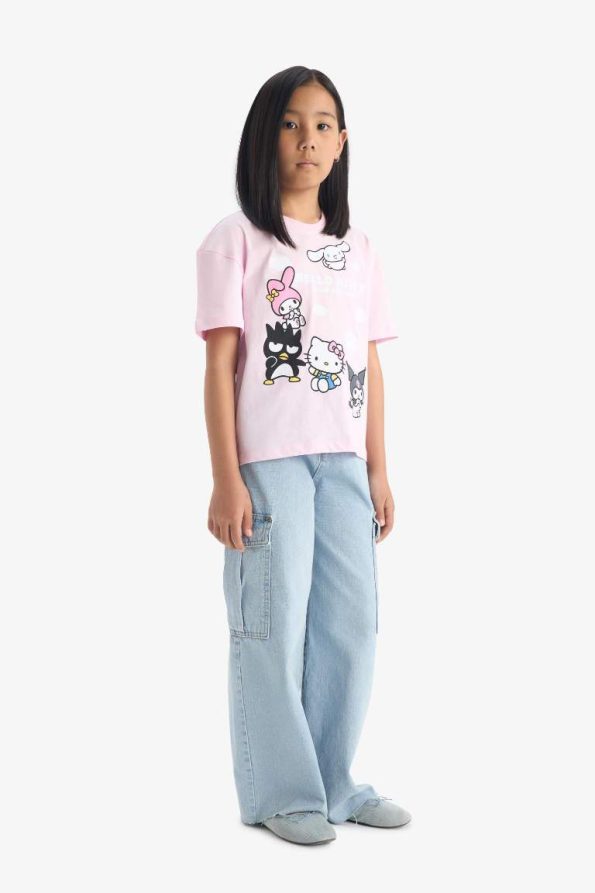 Girls' Hello Kitty Relaxed Fit Short Sleeve T-Shirt