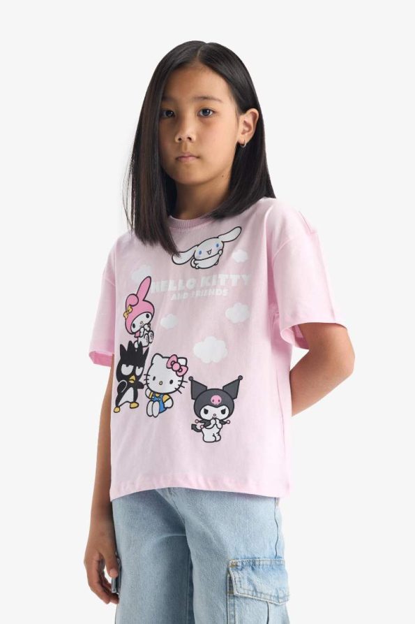 Girls' Hello Kitty Relaxed Fit Short Sleeve T-Shirt