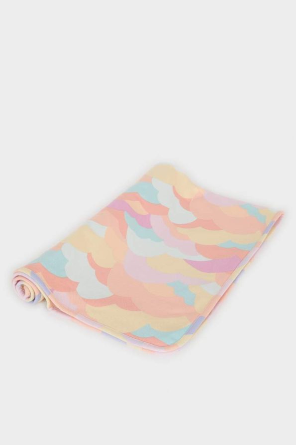 Patterned Fleece-Lined Blanket for Baby Girls