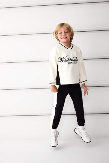 Boys' 2-Piece Set Printed Sweatshirt and Jogger Pants