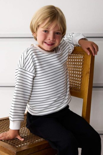 Boys' 2-Piece Striped Long Sleeve T-Shirt and Pants Set