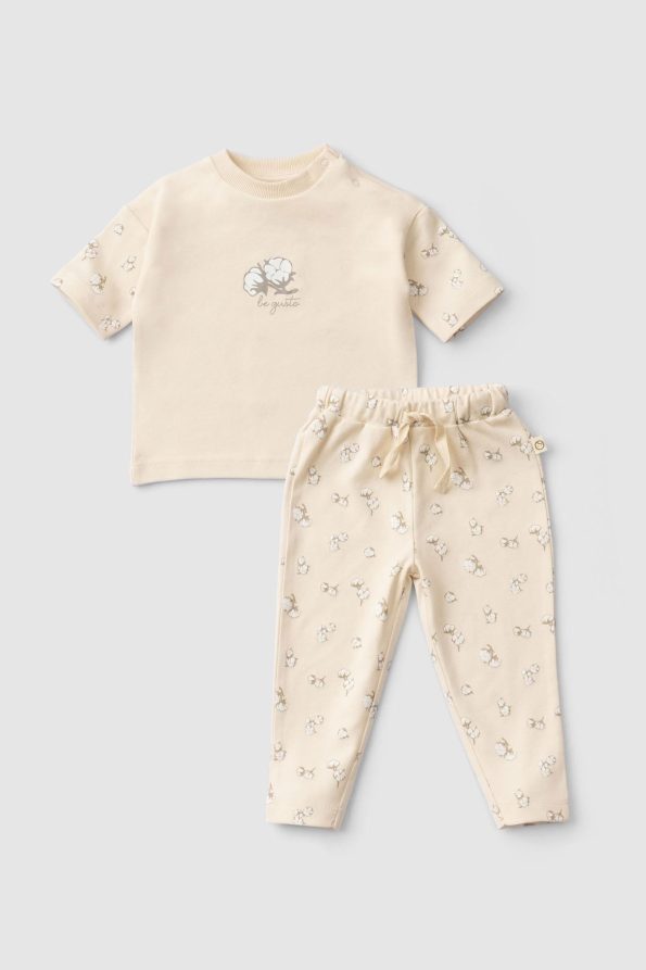Organic Cotton Baby Outfit with Large Cotton Print