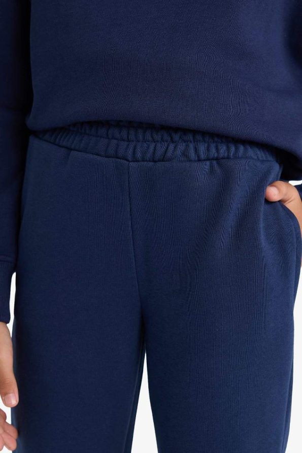 Girls' Standard Fit Basic Elastic Waist School Jogger Pants