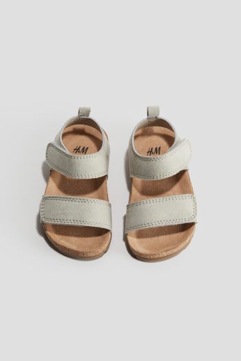 Sandal