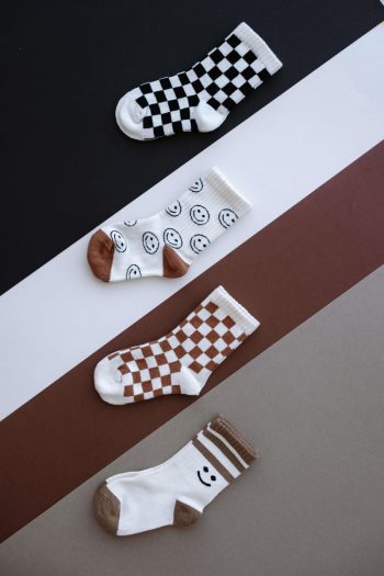 BABYBEK Smiley Chess Premium 4-Piece Sock Set