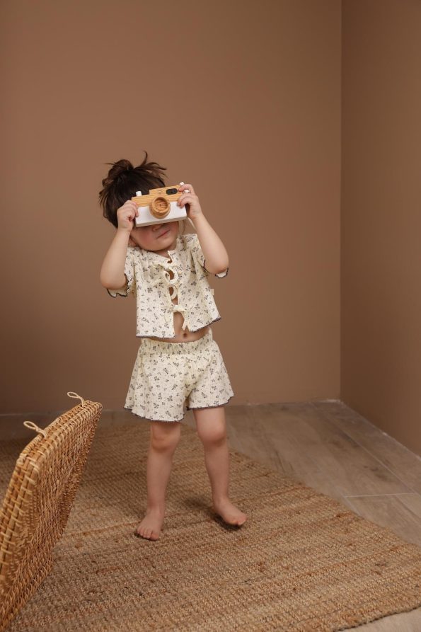 Laced Floral Pattern Girls' Shorts Set