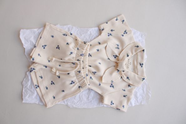 Blueberry Print Knit Neck Tie Set