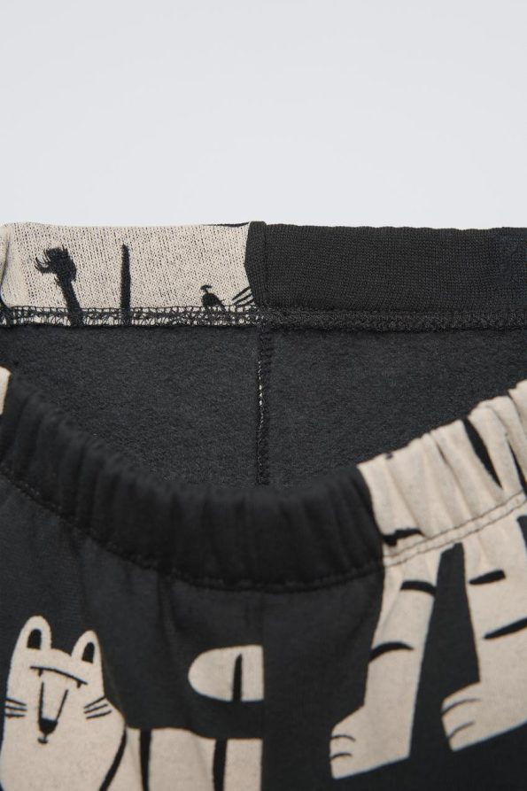Boys' Cotton Black Tiger Print Sweatshirt and Jogger Set for Winter