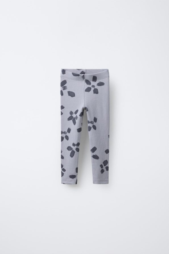 Girls' Cotton Grey Floral Sweatshirt and Leggings Set - Comfortable Fit with Ruffle Details