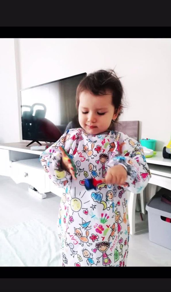 Yorni 4-7 Years Family Waterproof Machine Washable Long Sleeve Children's Activity Painting Apron