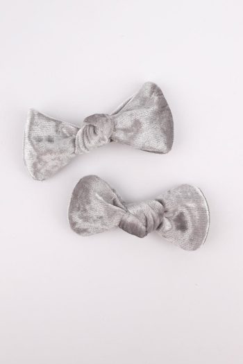 Gray 2-Piece Velvet Hair Clips for Girls