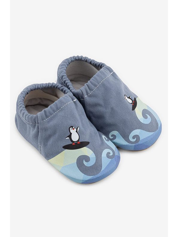 Hopfrög Surfing Penguin Hyper Blue Barefoot Smart Slippers
