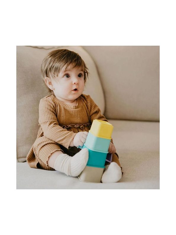 Bblüv Stäk Silicone Stacking Cubes Educational Toy