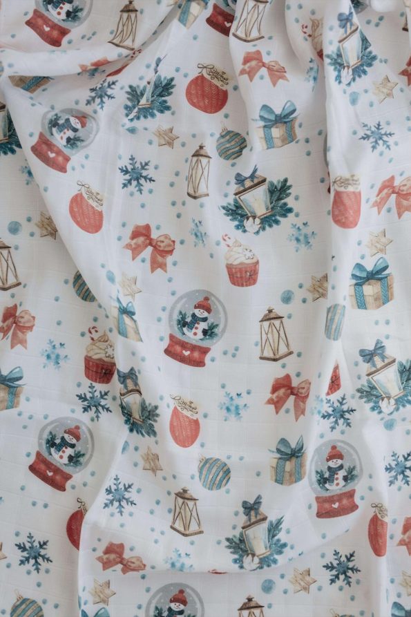 Snow Globe Muslin Blanket