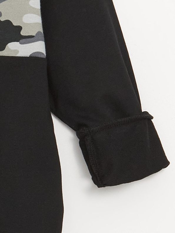 Comfort Fit Hooded Boys' T-Shirt