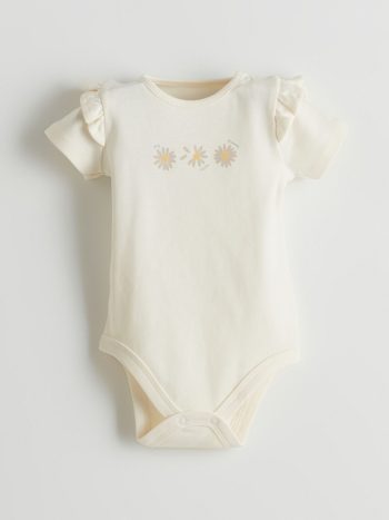 LCW Baby Cream Printed Short Sleeve Bodysuit