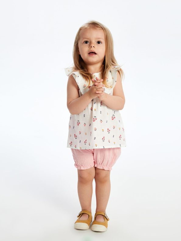 LCW Baby Ecru Floral Print Blouse and Shorts Set for Girls