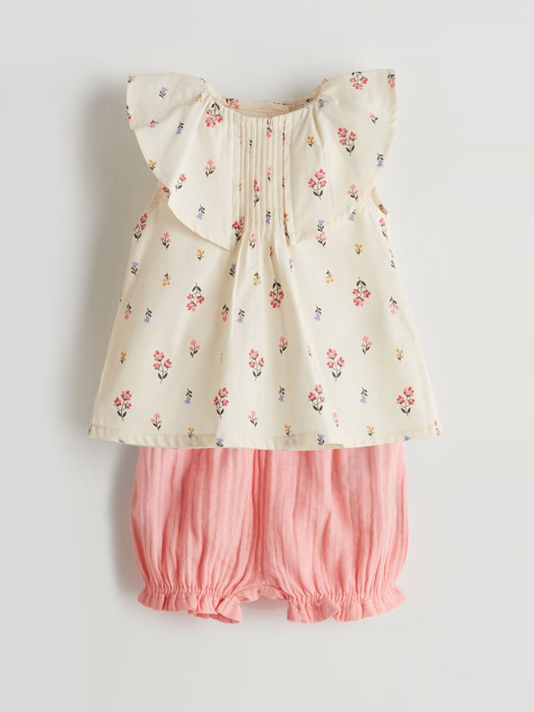 LCW Baby Ecru Floral Print Blouse and Shorts Set for Girls
