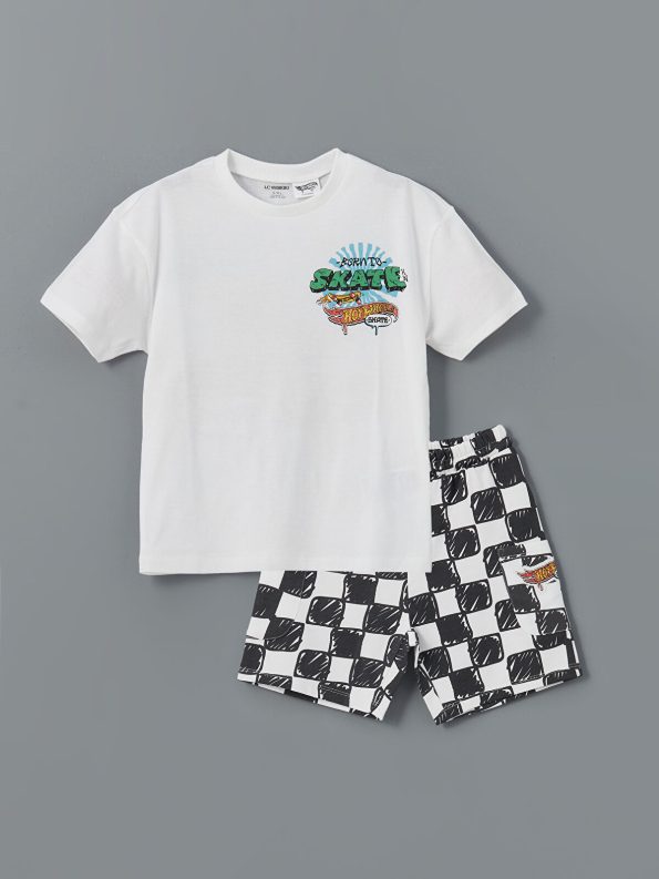 LCW Kids White Hot Wheels Printed Boys T-Shirt and Shorts Set