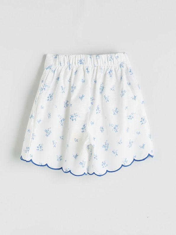 LCW Kids White Elastic Waist Floral Girls' Shorts
