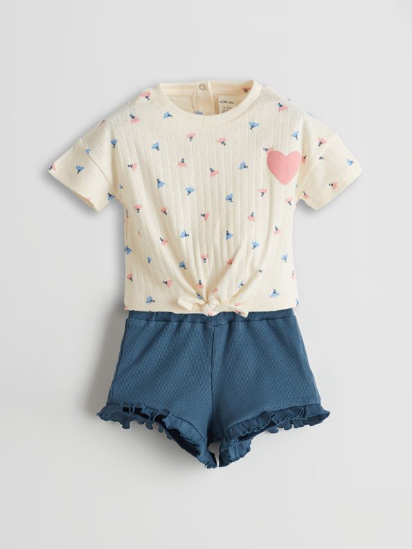 LCW Baby Beige Elastic Waist T-Shirt and Shorts Set for Girls
