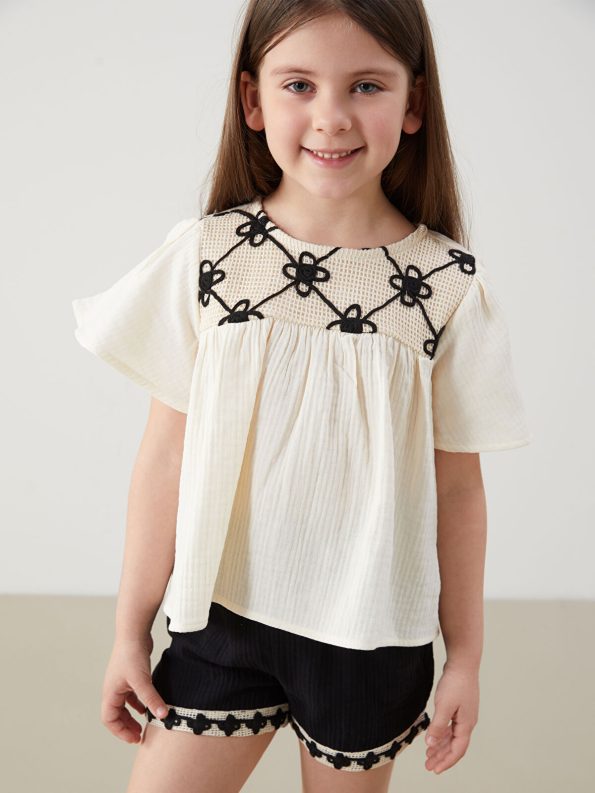 LCW Kids Embroidered Cream T-Shirt and Shorts Set for Girls