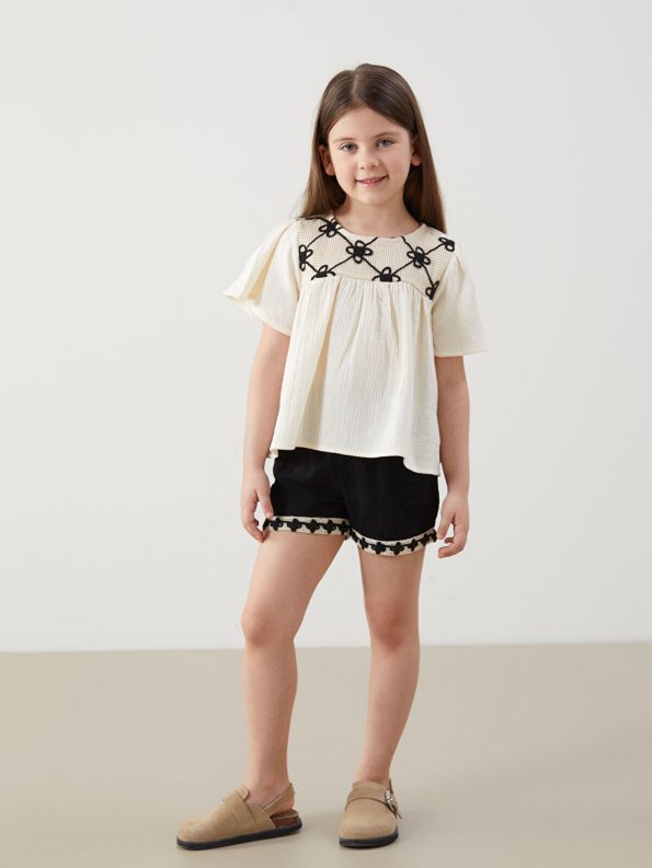 LCW Kids Embroidered Cream T-Shirt and Shorts Set for Girls