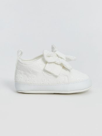 3D Printed Bunny Figurine Girl Baby Slippers