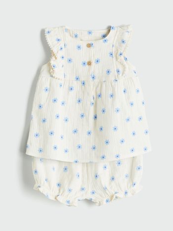 LCW Baby Ivory Floral Blouse and Shorts Set