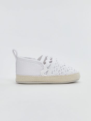 LCW STEPS White Lace Detail Baby Girl First Step Shoes