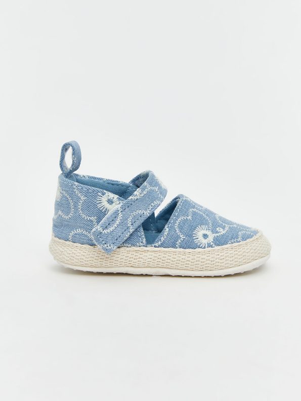 LCW ACCESSORIES Indigo Velcro Pre-Walking Shoes for Baby Girls