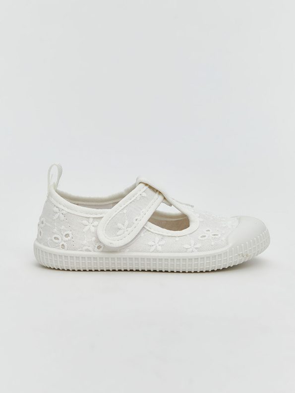 LCW STEPS White Velcro First Steps Shoes for Baby Girls