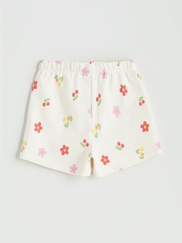 LCW Kids Floral Print Elastic Waist Shorts for Girls