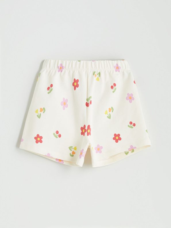 LCW Kids Floral Print Elastic Waist Shorts for Girls
