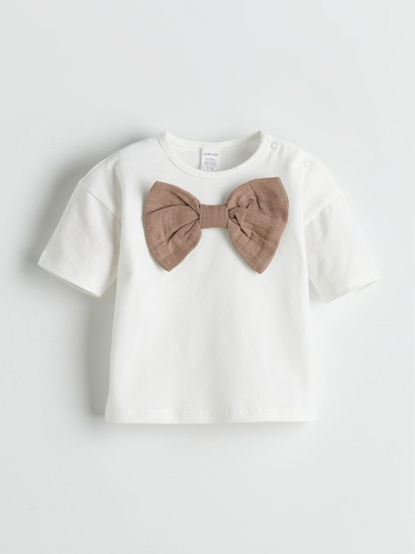 LCW Baby Cream Ribbon Detail Girls' T-Shirt and Shorts Set